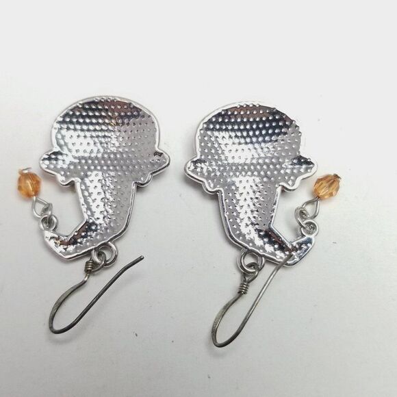 Vintage Cute Halloween Cat Dangle Earrings, Witches Hat, Enamel, Silver Tone - Picture 3 of 6